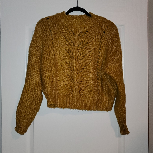 Forever 21 Cable Knit Sweater - Picture 3 of 8